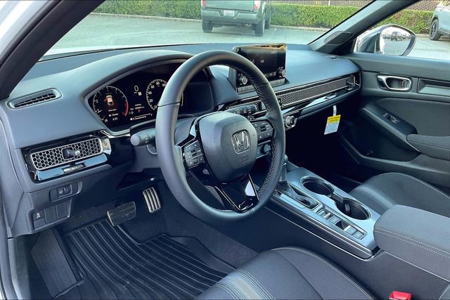 2025 Honda Civic Hatchback Sport photo 4