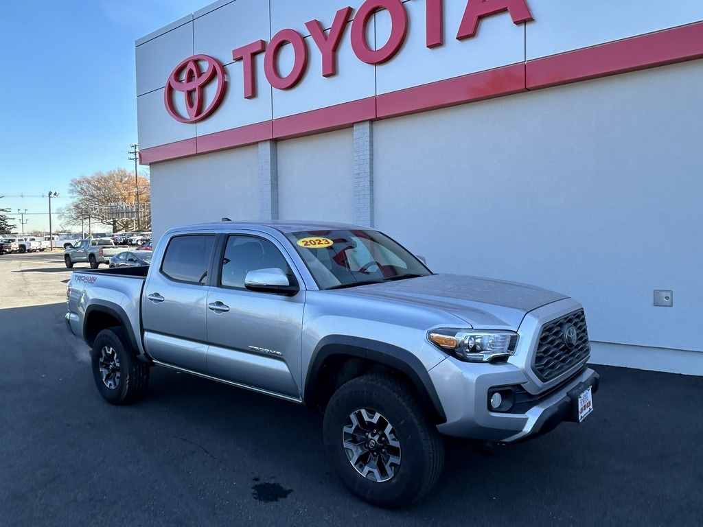 2023 Toyota Tacoma TRD Off Road's photo