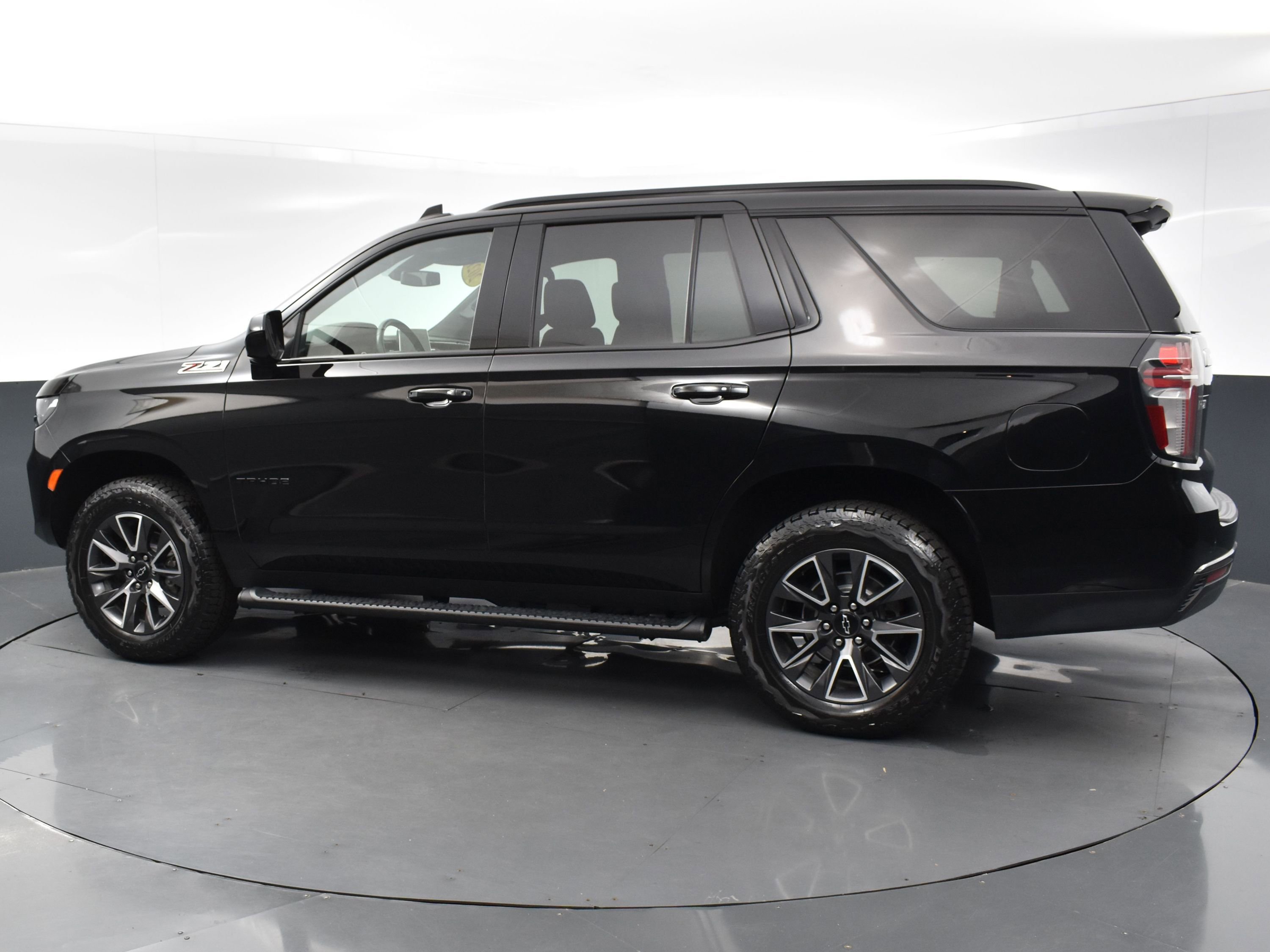 PreOwned 2021 Chevrolet Tahoe Z71 Sport Utility in Hickory 17970