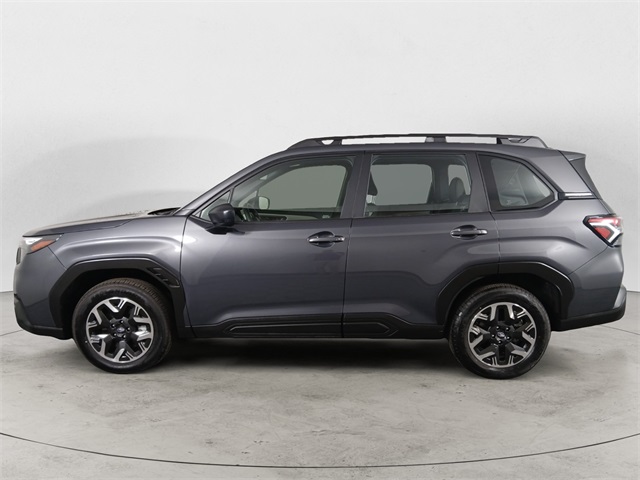 2025 Subaru Forester Base photo 2