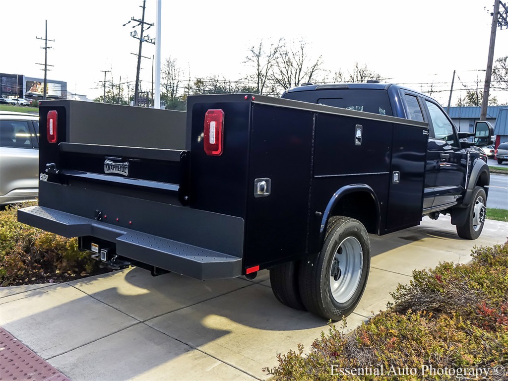 2024 Ford F-450 photo 8