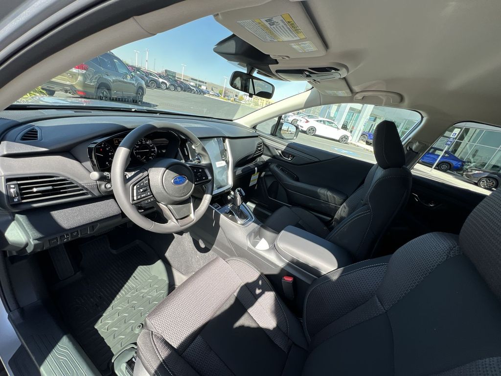 2025 Subaru Outback Premium photo 9