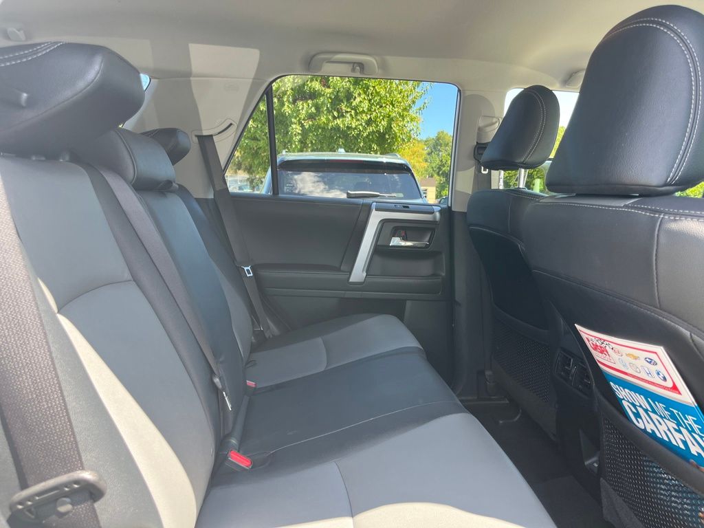 2024 Toyota 4Runner SR5 Premium photo 28