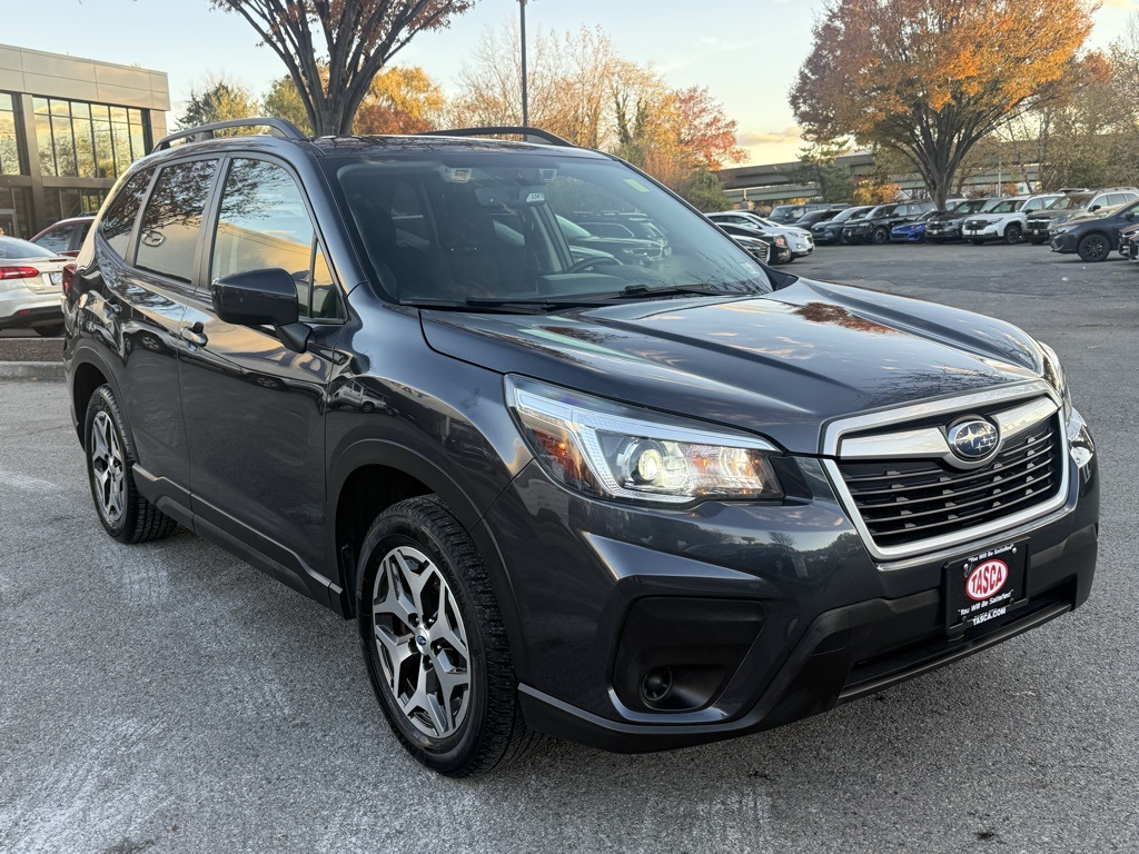 2019 Subaru Forester Premium photo 4