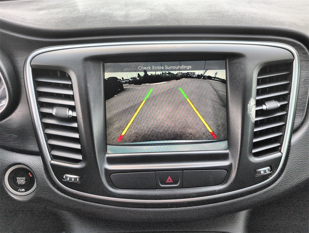 2017 Chrysler 200 Limited photo 16