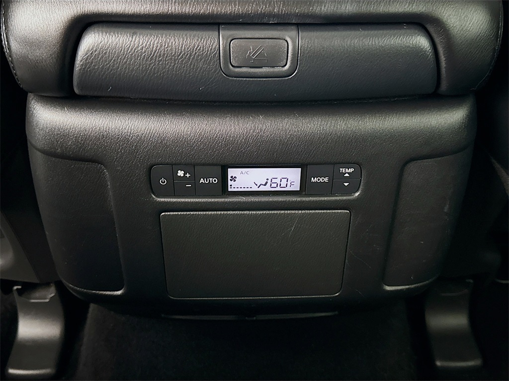 2023 Nissan Armada SL photo 15