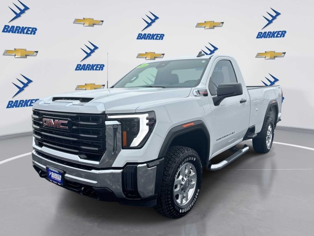 2024 GMC Sierra 2500HD Pro's photo