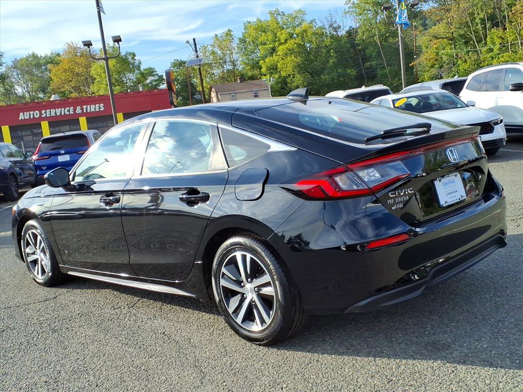 2023 Honda Civic Hatchback LX photo 4