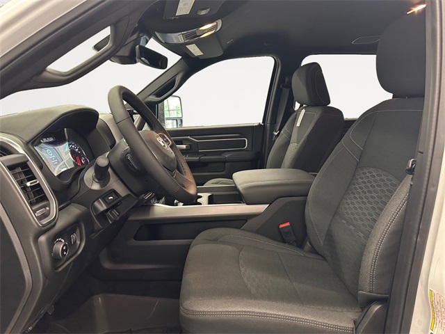 2026 Ram 2500 Big Horn photo 8