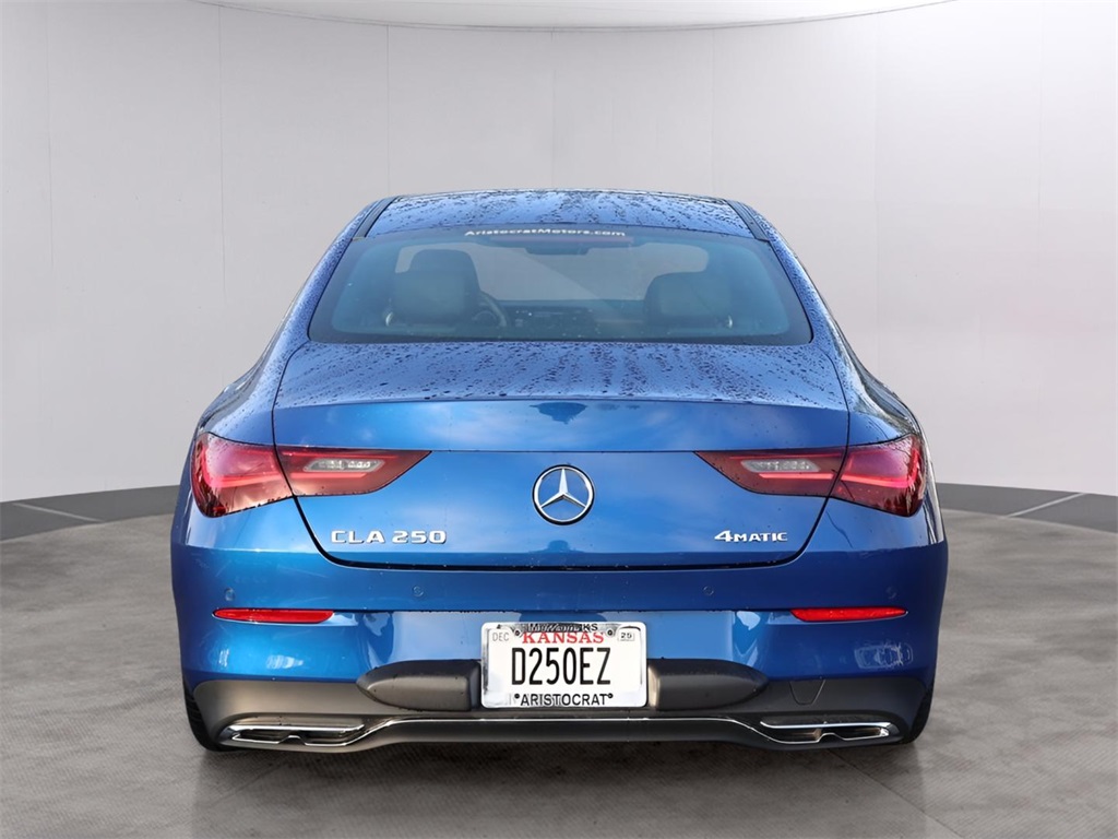 2025 Mercedes Benz CLA 250 4MATIC photo 4