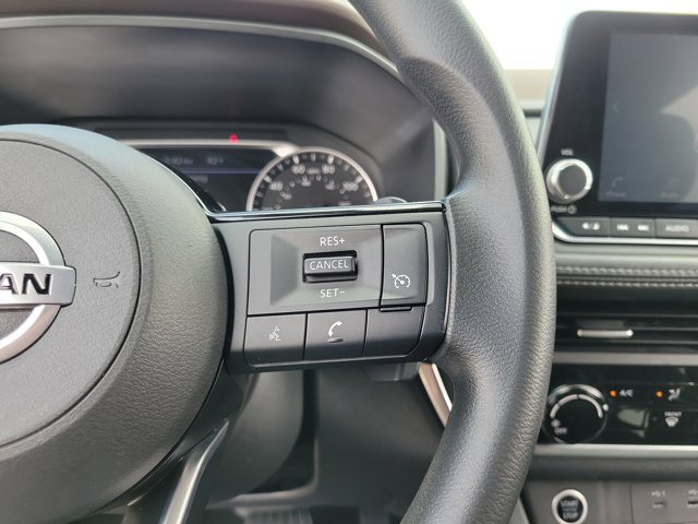 2021 Nissan Rogue S photo 21