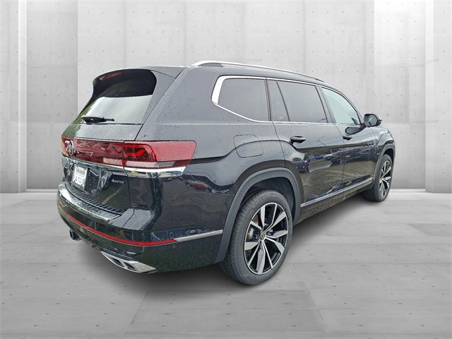 2025 Volkswagen Atlas SEL Premium R-Line photo 4