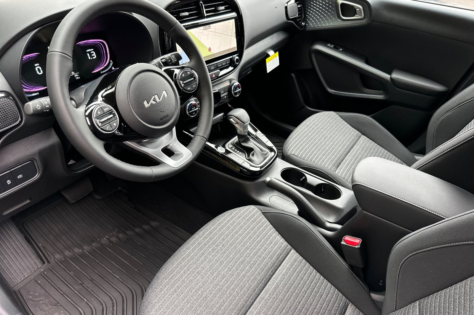 2025 Kia Soul EX photo 6