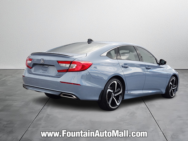 2022 Honda Accord Sport 2.0T photo 4