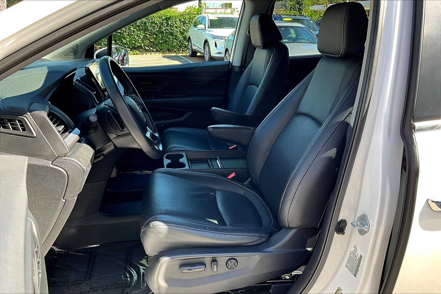 2023 Honda Odyssey EX-L photo 7