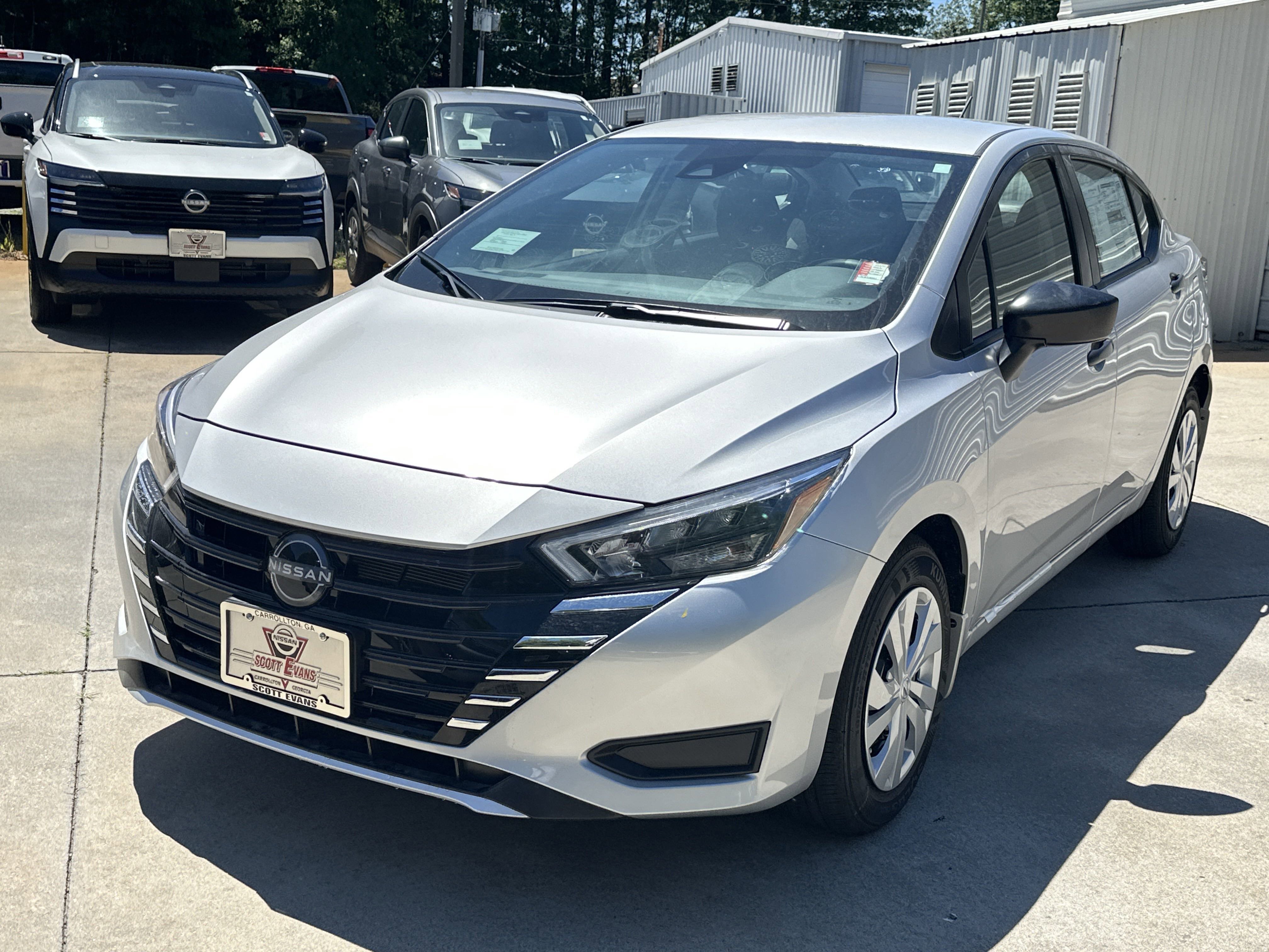 2025 Nissan Versa S photo 3