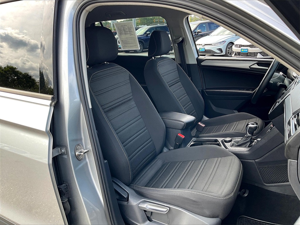 2023 Volkswagen Tiguan S photo 10