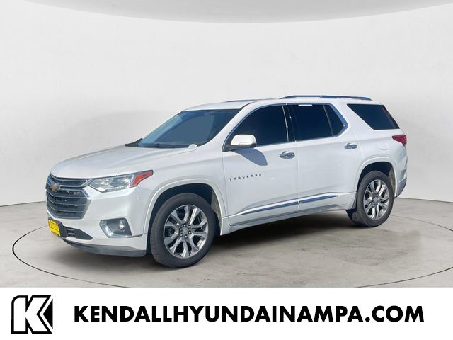 2021 Chevrolet Traverse Premier's photo
