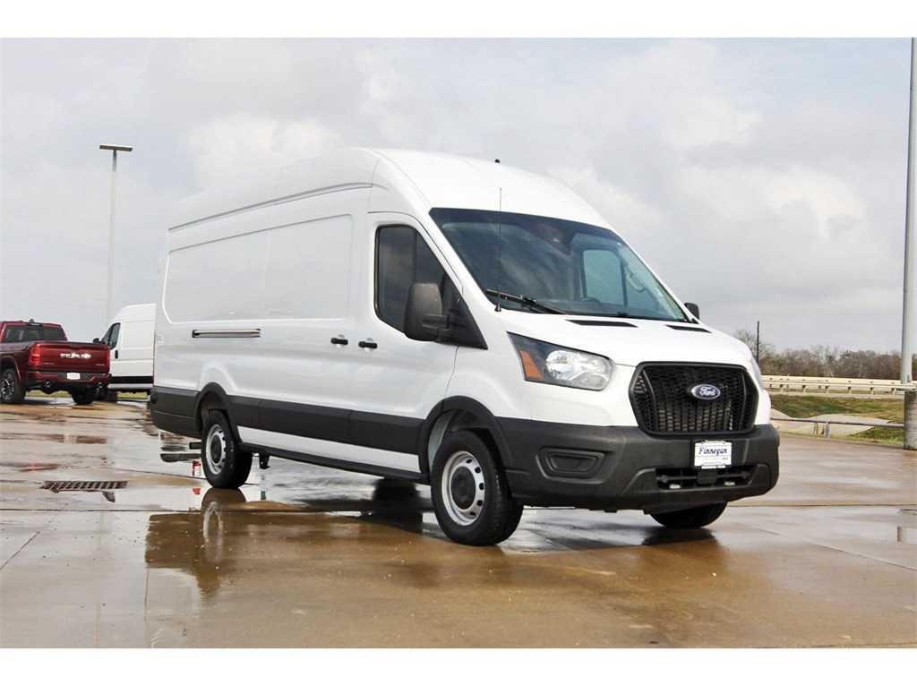 2025 Ford Transit Van Base's photo