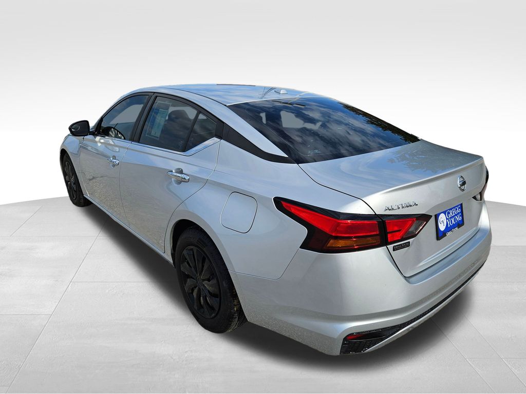2020 Nissan Altima 2.5 S photo 7