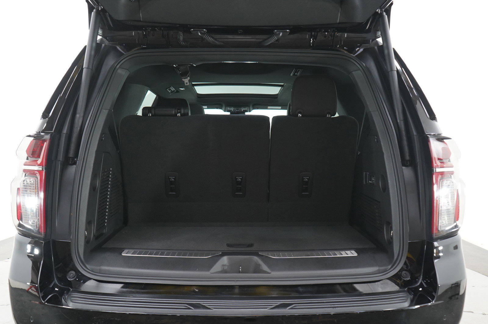 2024 Chevrolet Tahoe Z71 photo 17