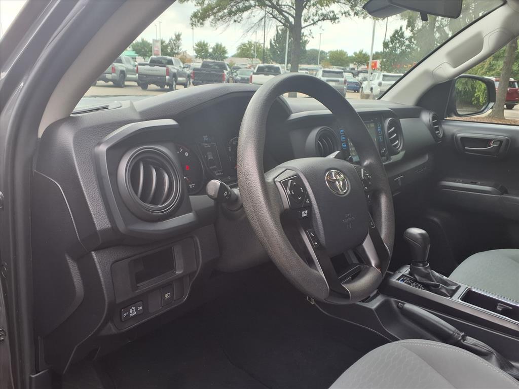 2019 Toyota Tacoma SR photo 13