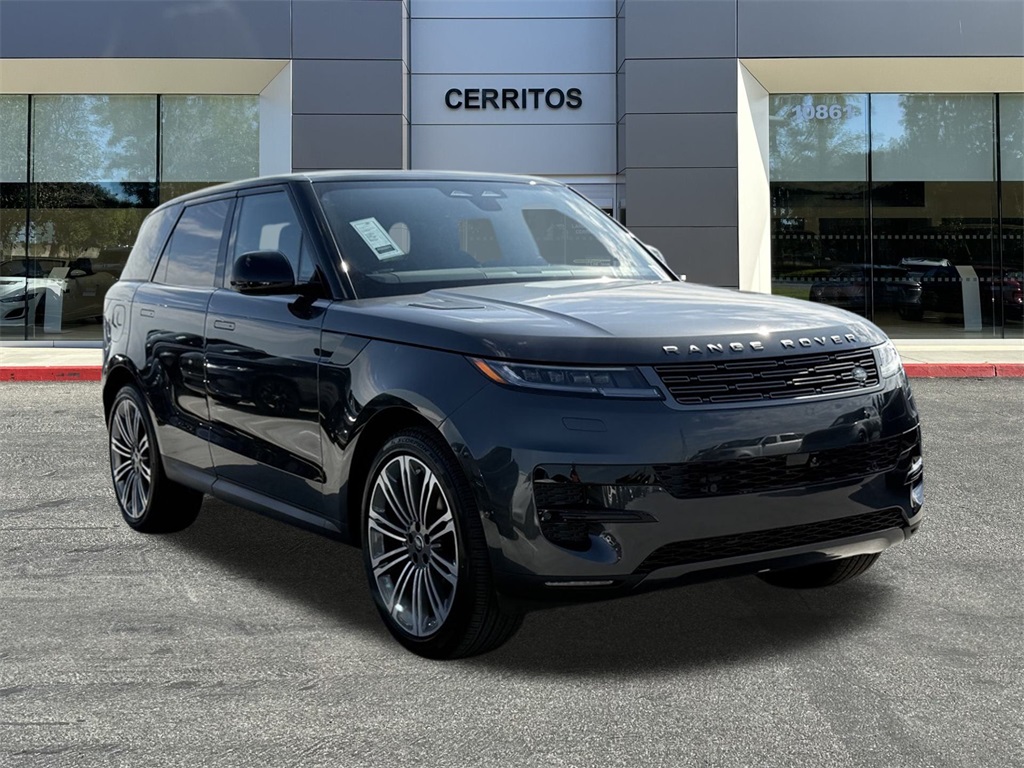 2025 Land Rover Range Rover Sport SE photo 3