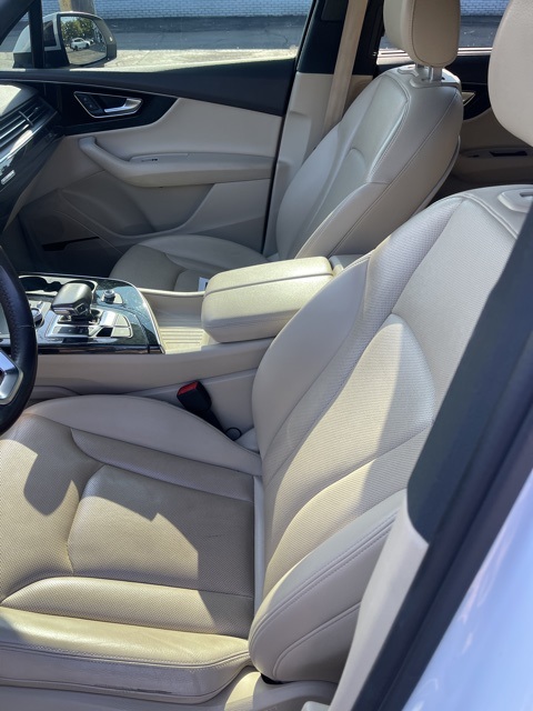 2018 Audi Q7 3.0T Premium Plus photo 8