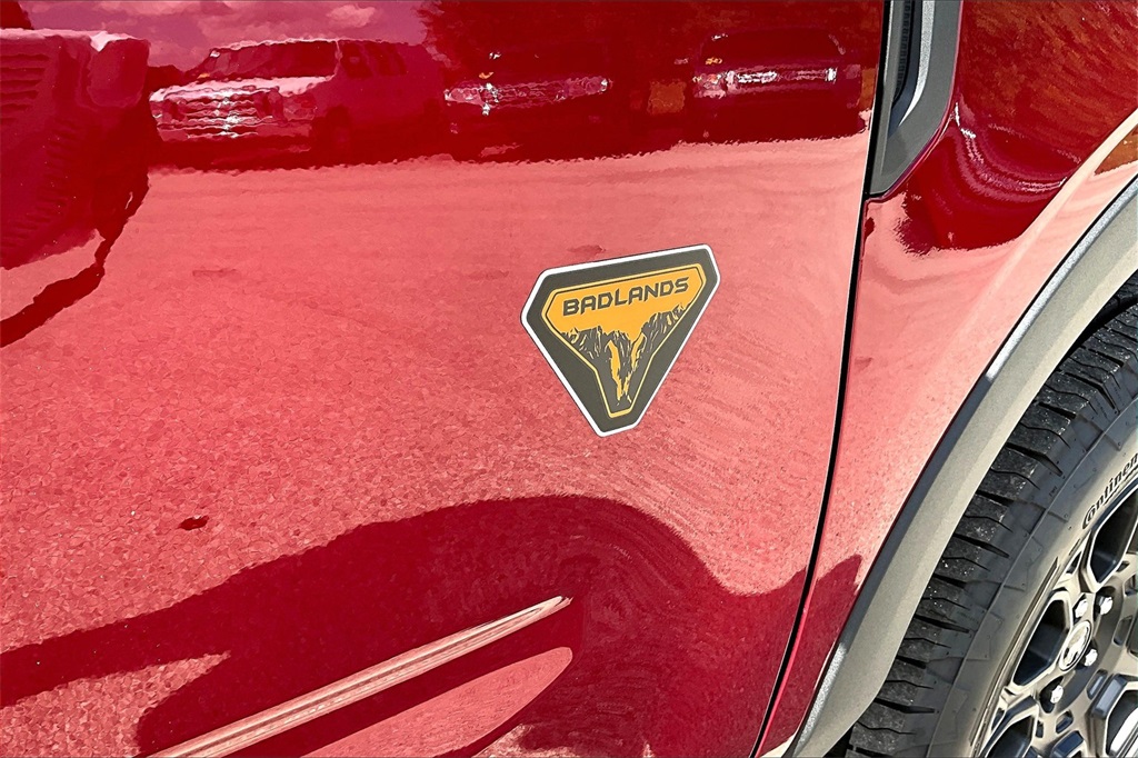 2025 Ford Bronco Sport Badlands photo 16