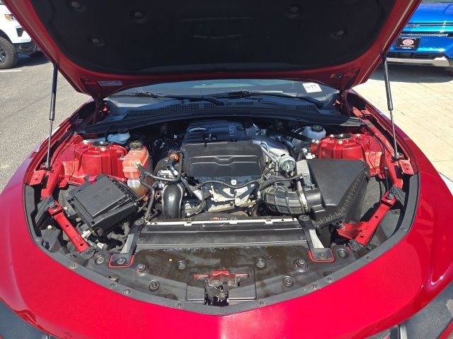 2021 Chevrolet Camaro 1LT photo 27