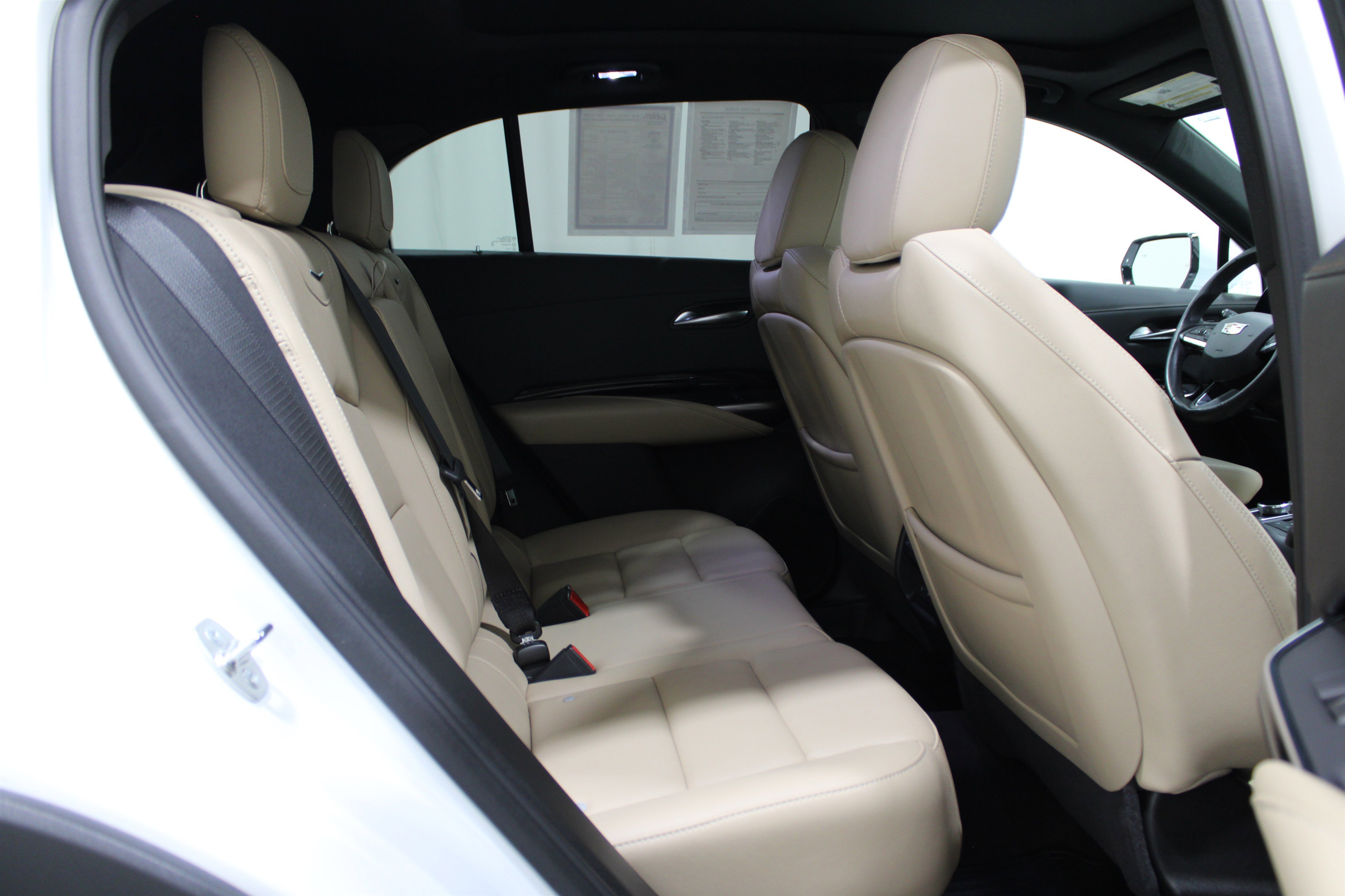 2024 Cadillac XT4 Luxury photo 21
