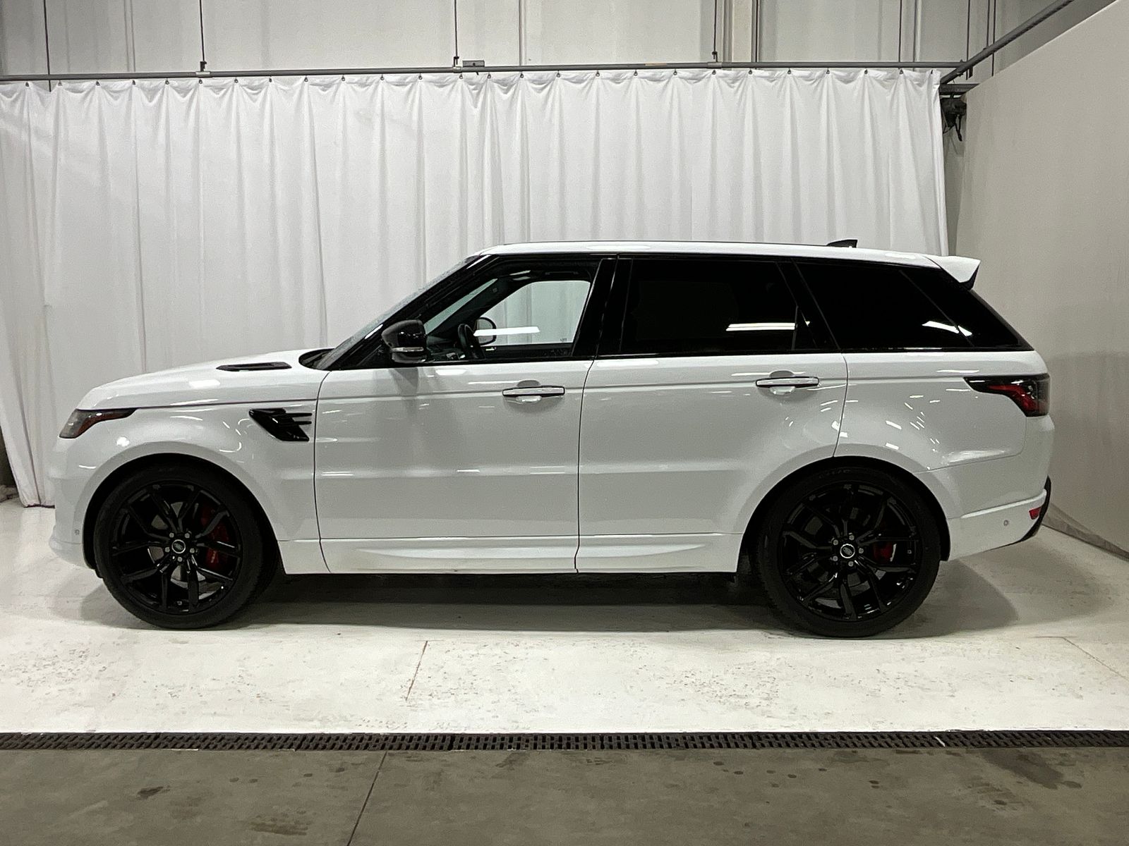 PreOwned 2018 Land Rover Range Rover Sport 5.0L V8 Supercharged