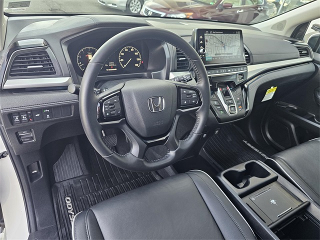 2025 Honda Odyssey Touring photo 26