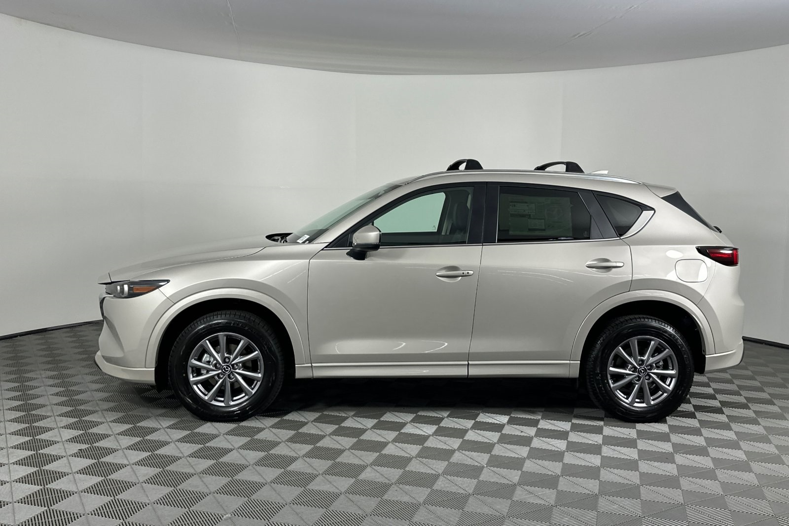 2025 Mazda CX-5 2.5 S Preferred photo 7