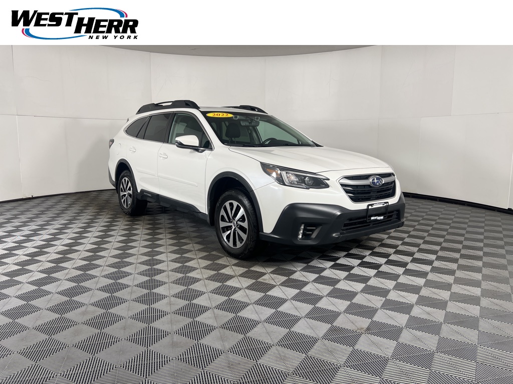2022 Subaru Outback Premium's photo