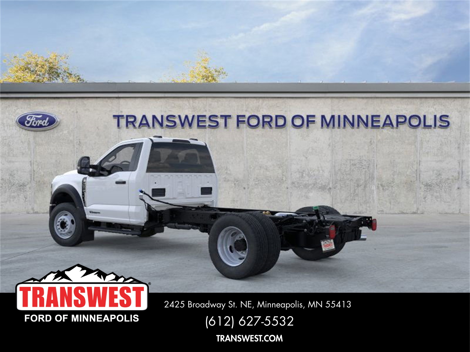 2026 Ford F-600 photo 4