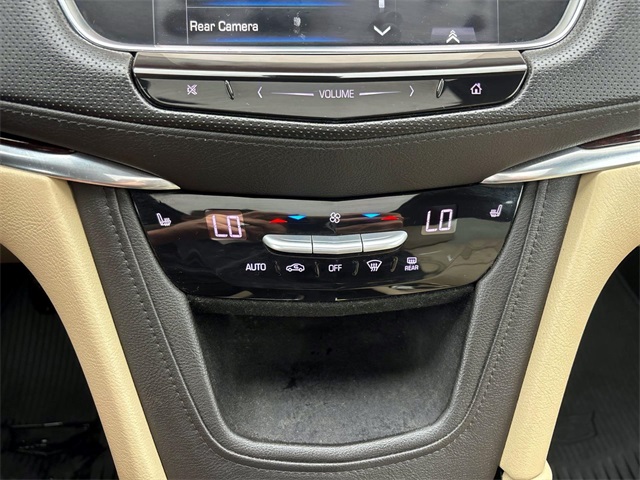 2017 Cadillac XT5 Luxury photo 26