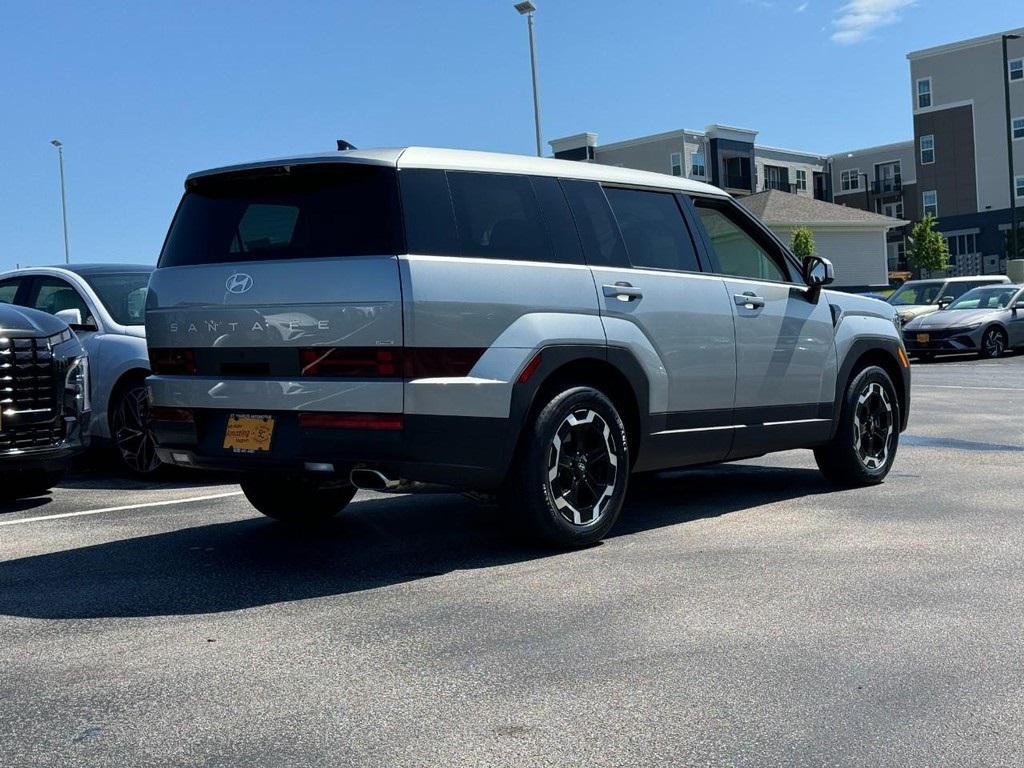 2025 Hyundai Santa Fe SE photo 3