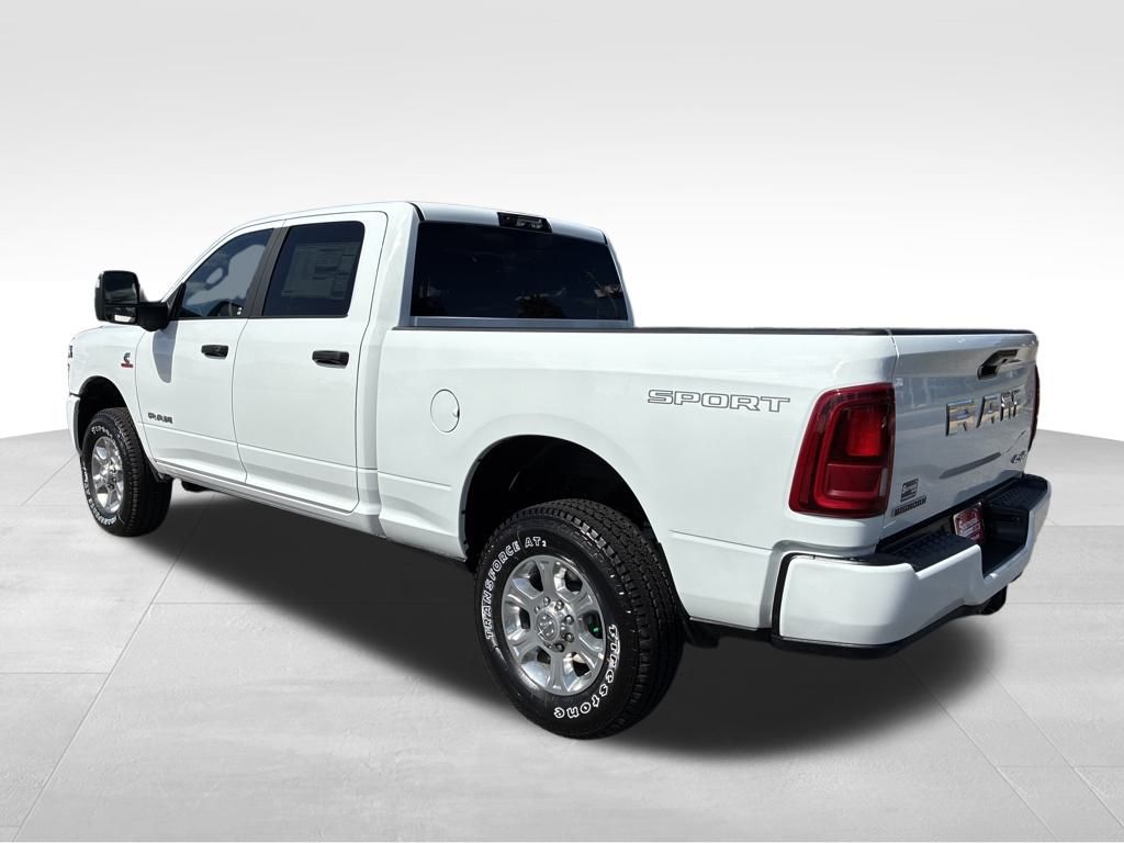 2026 Ram 3500 Big Horn photo 3