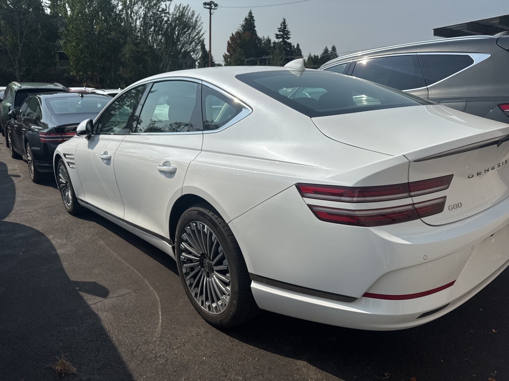 2024 Genesis Electrified G80 photo 3