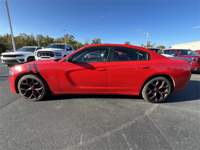 2018 Dodge Charger R/T photo 6
