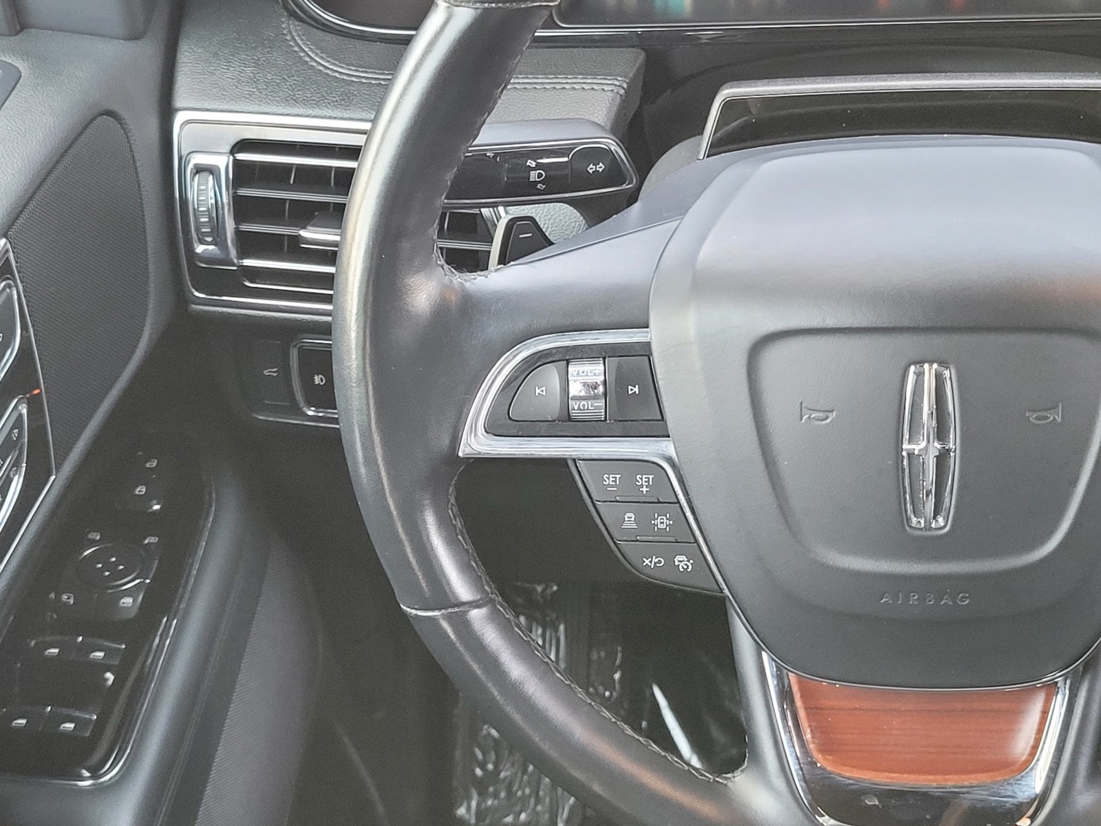 2023 Lincoln Navigator Reserve photo 13