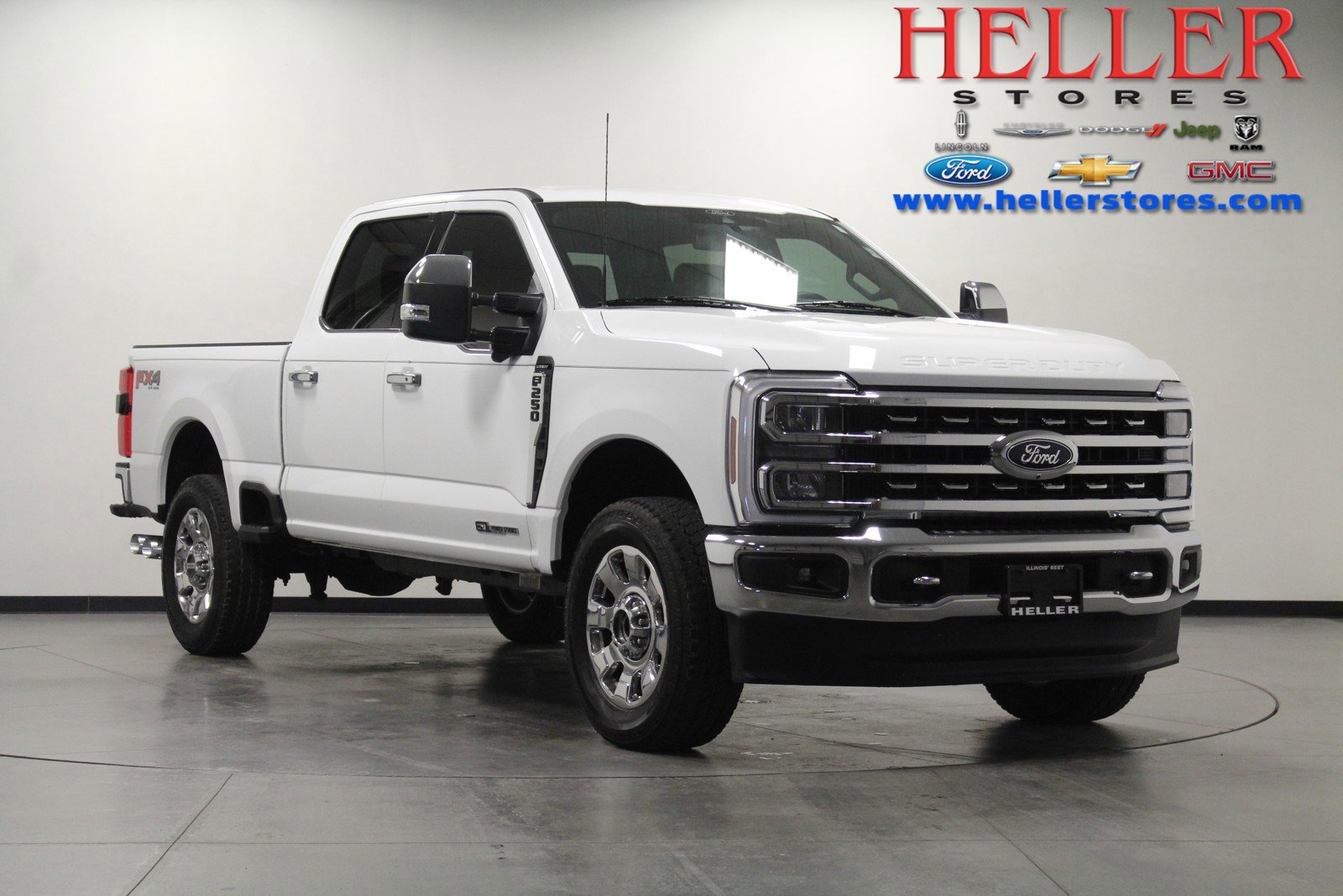 Used 2024 Oxford White Ford Lariat image 1