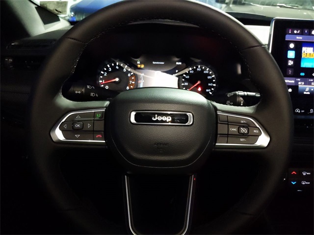 2026 Jeep Compass Latitude photo 19