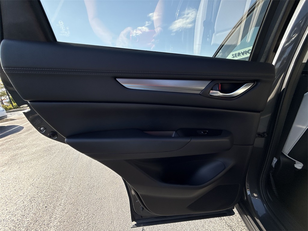 2023 Mazda CX-5 2.5 S Preferred photo 23