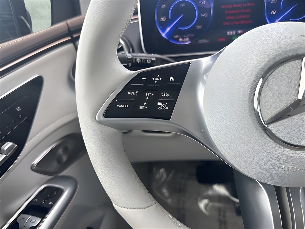 2023 Mercedes Benz EQE-Class SUV photo 12