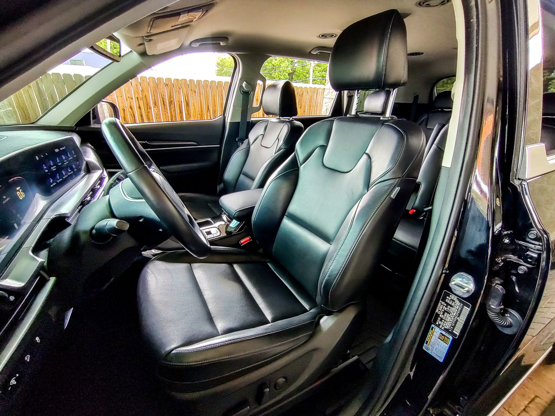 2023 Kia Telluride S photo 3