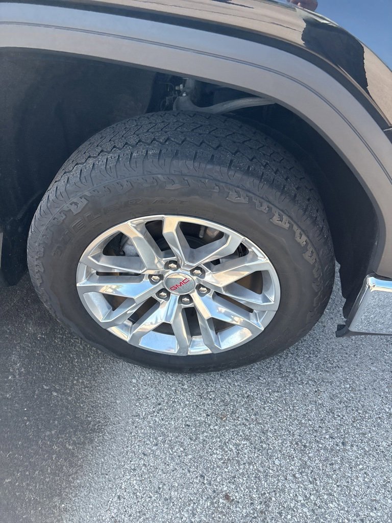 2019 Gmc Sierra 1500 SLT photo 4