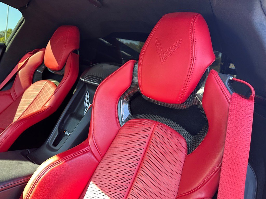 2020 Chevrolet Corvette 3LT photo 17