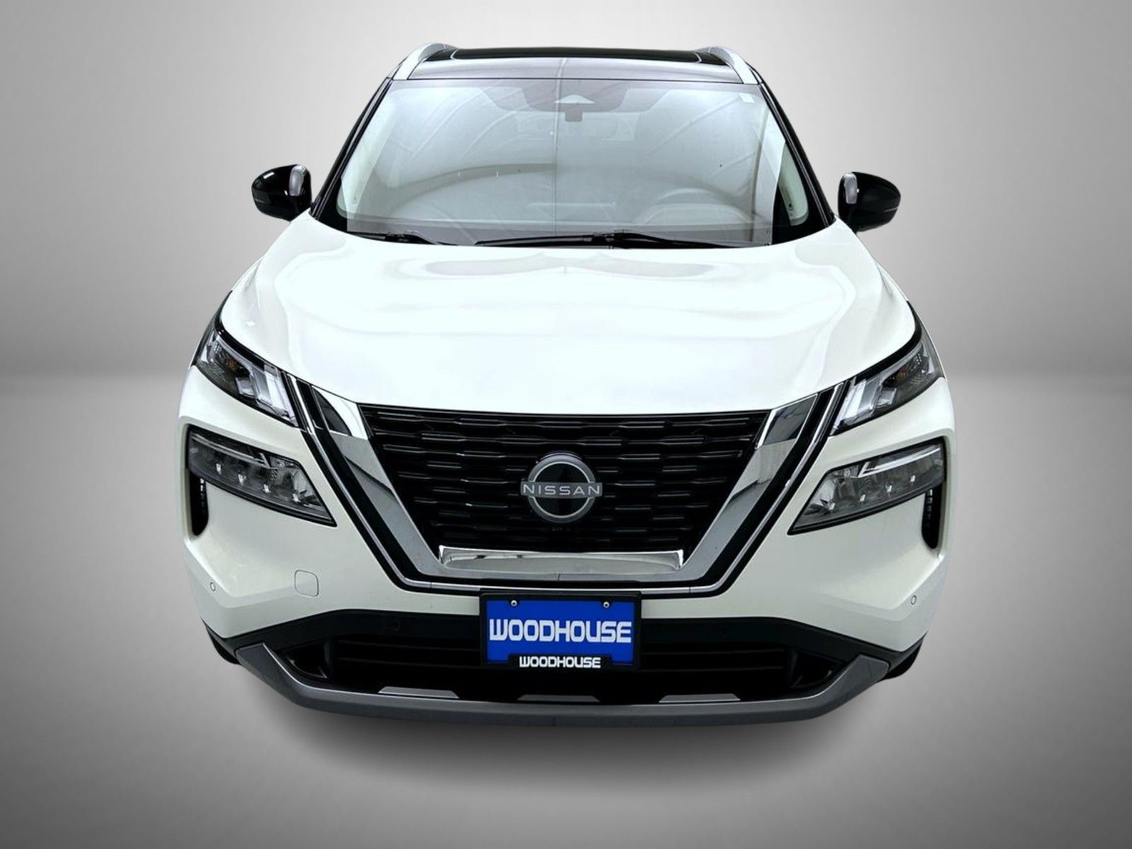 2023 Nissan Rogue SL photo 2